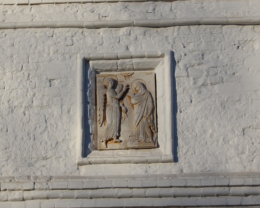 Рязань. Церковь Благовещения Пресвятой Богородицы. архитектурные детали, Икона над входом