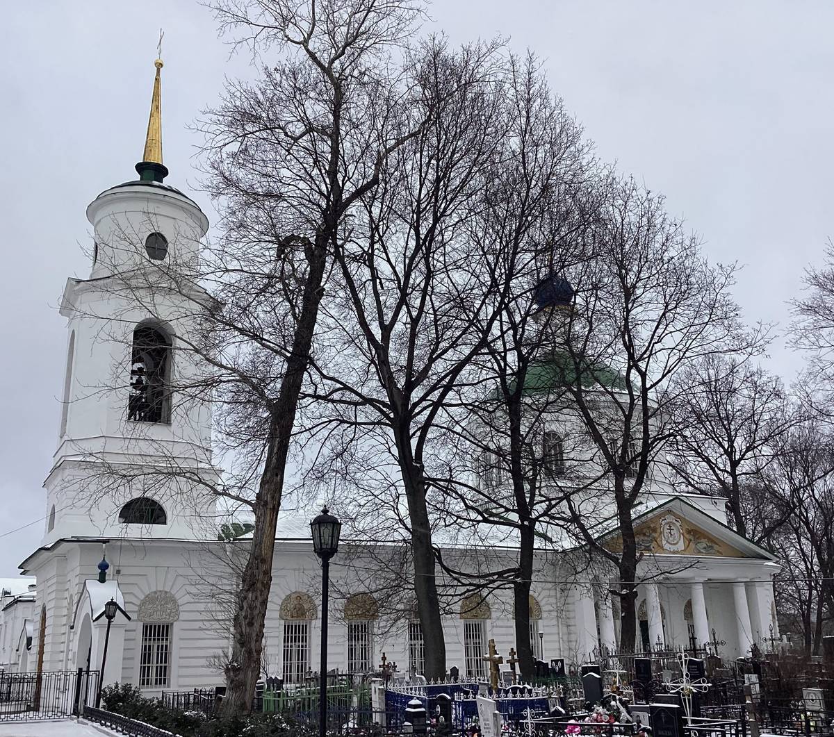 Вид с юго-запада, фасады. Церковь иконы Божией Матери 