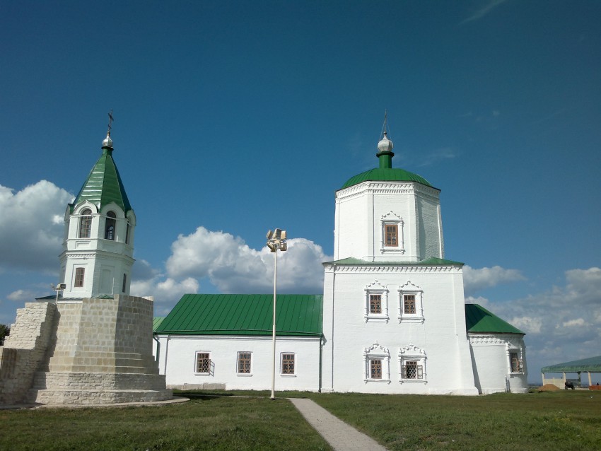 Церковь Успения Пресвятой Богородицы, Болгар (Спасский район, Республика Татарстан). фасады