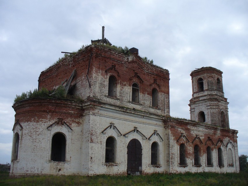 Церковь Воскресения Словущего, Гусиха (Спасский район, Республика Татарстан). фасады