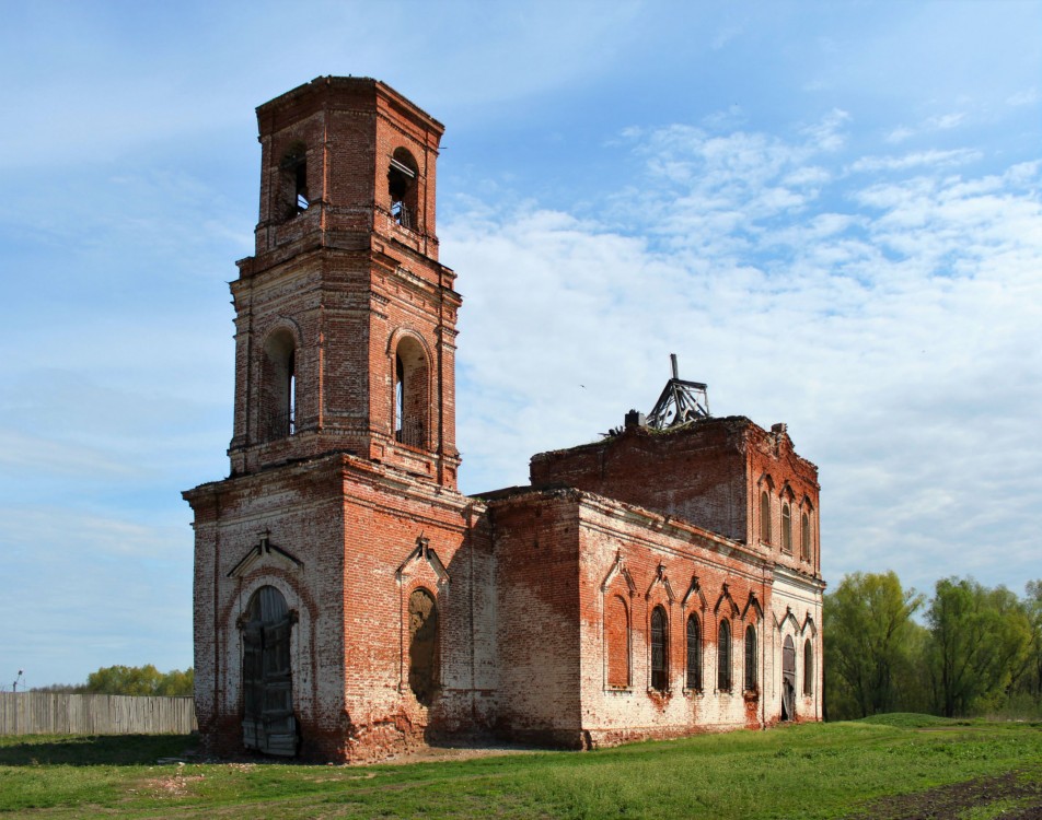 Церковь Воскресения Словущего, Гусиха (Спасский район, Республика Татарстан). фасады