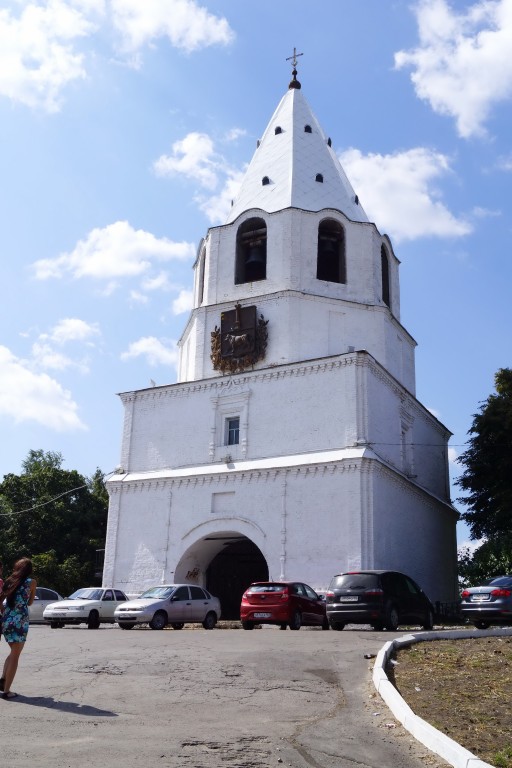 Церковь Спаса Нерукотворного Образа в Спасской башне Кремля, Сызрань (Сызрань, город, Самарская область). фасады