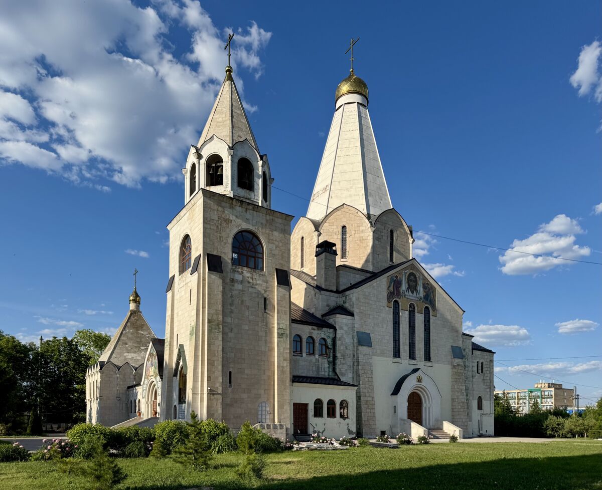 Церковь Троицы Живоначальной, Балаково (Балаковский район, Саратовская область). фасады, Вид с юго-запада