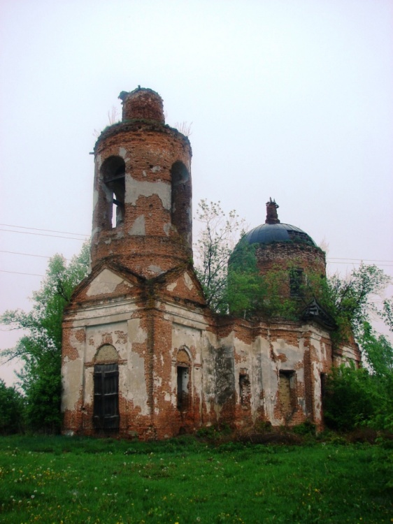 Церковь Параскевы Пятницы, Филипповичи (Трубчевский район, Брянская область). общий вид в ландшафте