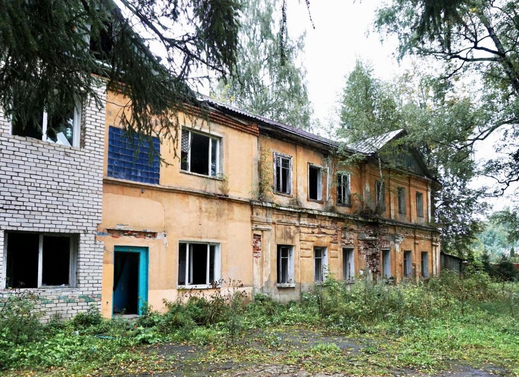 Родинки, урочище. Церковь Воскресения Словущего. фасады