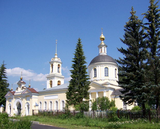 Церковь Петра и Павла, Обухово (Богородский городской округ, Московская область). фасады