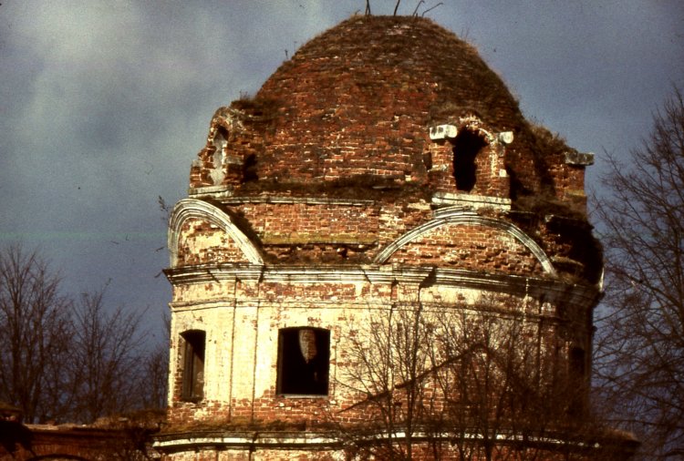 Летово. Церковь Михаила Архангела в Летове. архитектурные детали