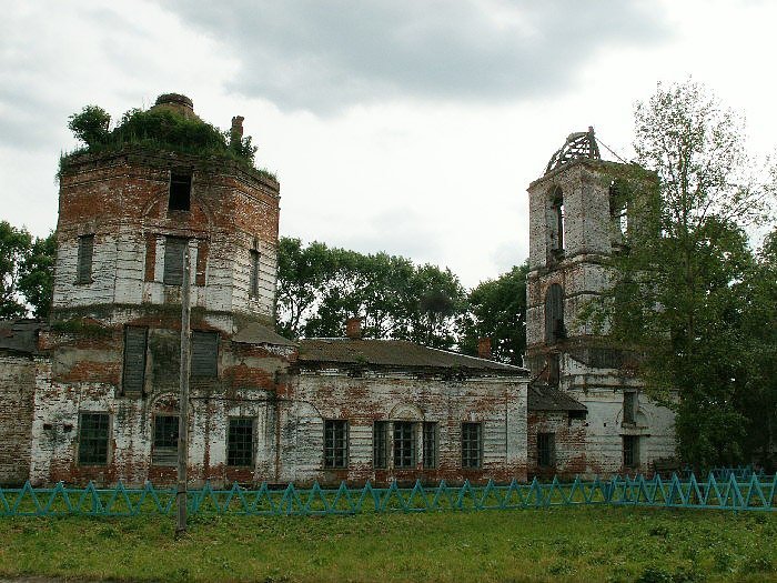 Церковь Казанской иконы Божией Матери (Димитрия Солунского), Скомово (Гаврилово-Посадский район, Ивановская область). фасады