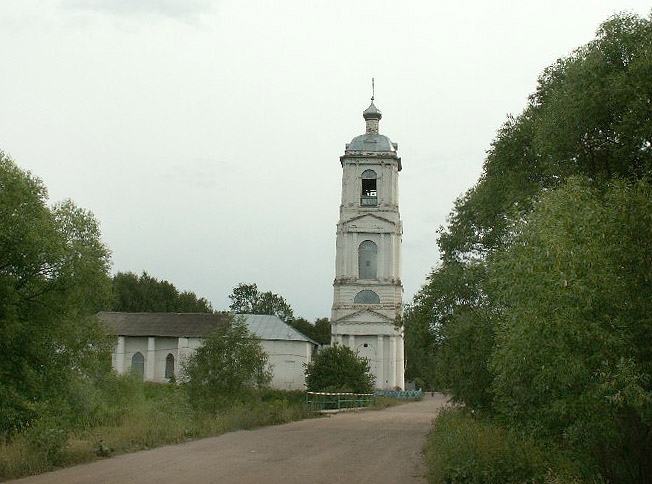 Церковь Воскресения Христова, Осановец (Гаврилово-Посадский район, Ивановская область). общий вид в ландшафте