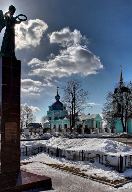 Летово. Церковь Михаила Архангела в Летове. общий вид в ландшафте