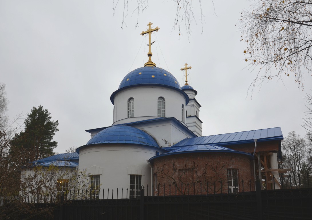 Брянск. Церковь Иоанна Кронштадтского. фасады, Вид с востока