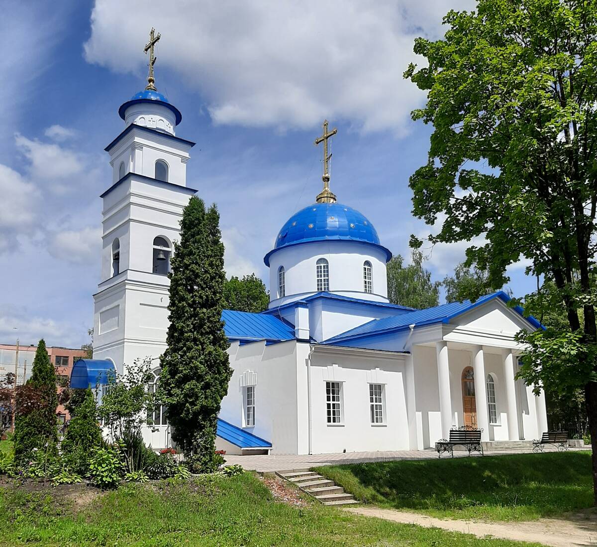 Церковь Иоанна Кронштадтского, Брянск (Брянск, город, Брянская область). фасады
