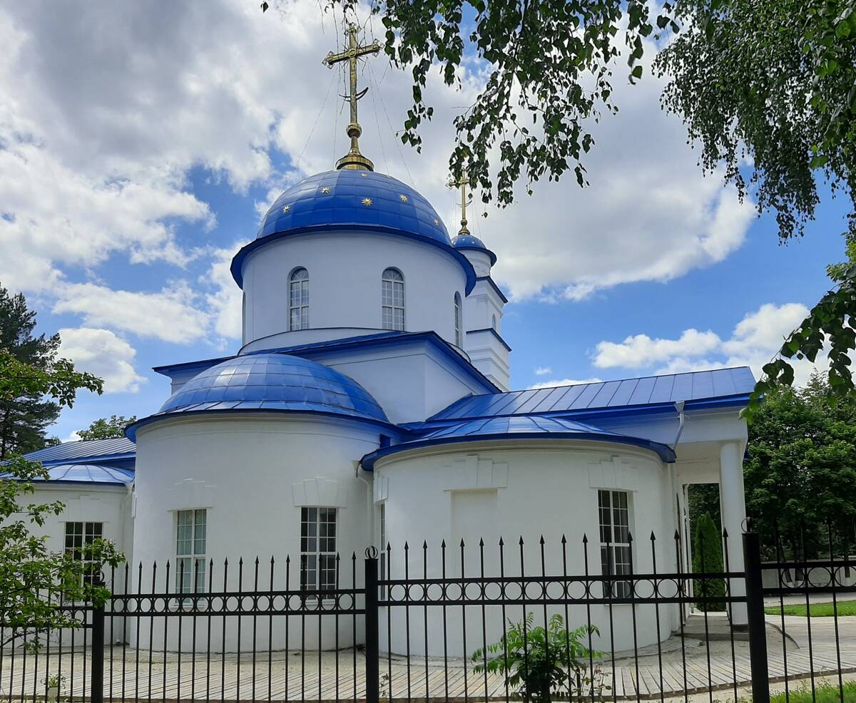 Церковь Иоанна Кронштадтского, Брянск (Брянск, город, Брянская область). фасады