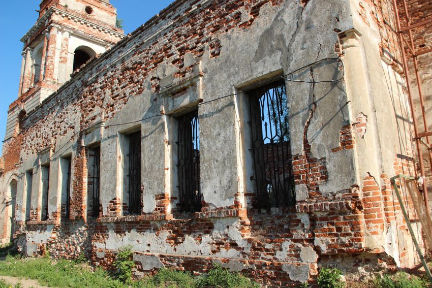 Церковь Воскресения Словущего, Воскресенское (Родионовский с/о) (Некоузский район, Ярославская область). архитектурные детали