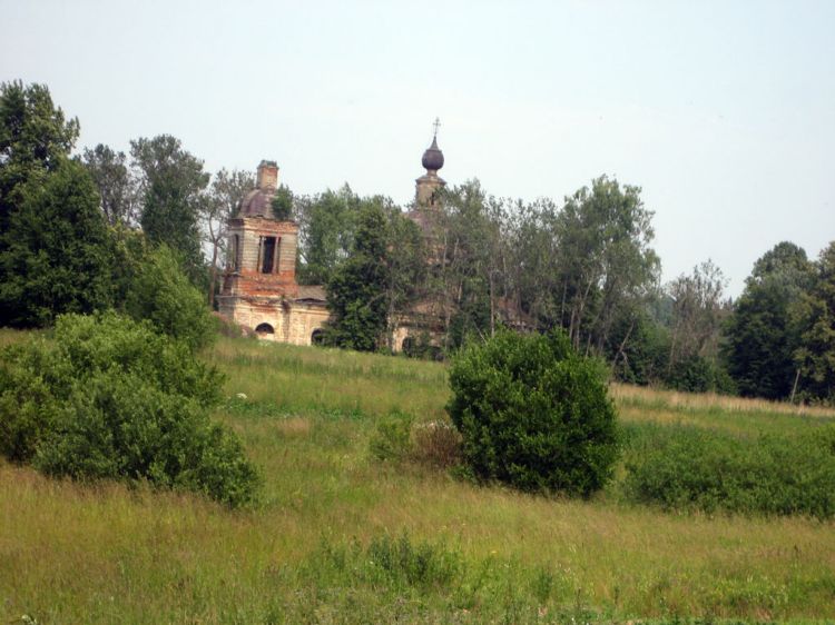 Колегаево, урочище. Церковь Иоанна Предтечи. общий вид в ландшафте