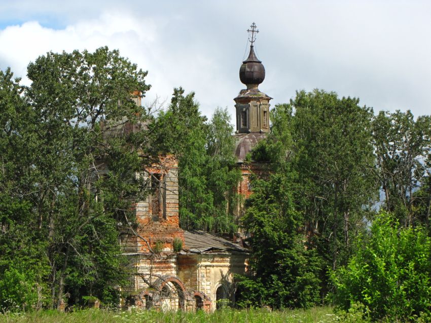 Колегаево, урочище. Церковь Иоанна Предтечи. общий вид в ландшафте