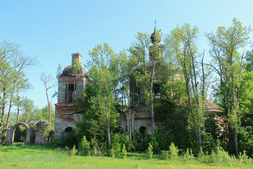 Церковь Иоанна Предтечи, Колегаево, урочище (Некоузский район, Ярославская область). общий вид в ландшафте