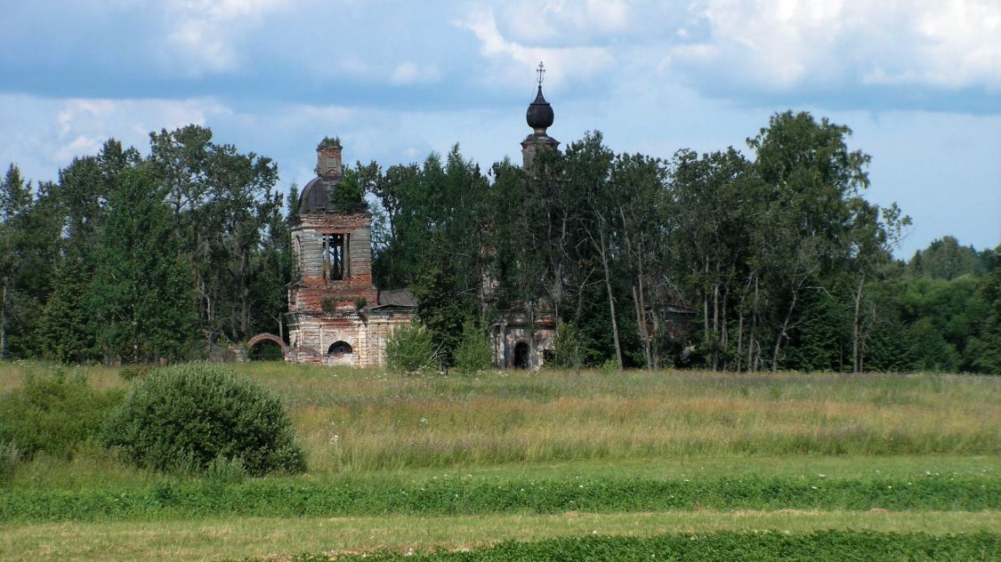 Колегаево, урочище. Церковь Иоанна Предтечи. общий вид в ландшафте