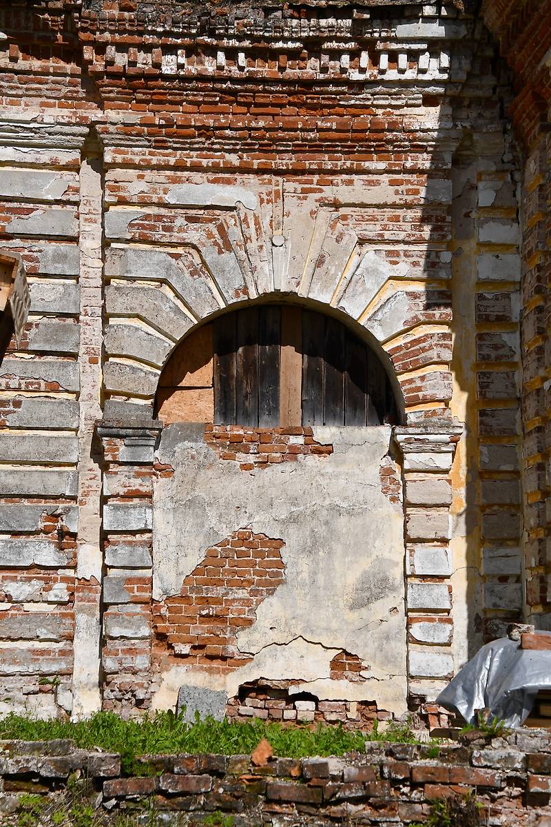 архитектурные детали. Церковь Иоанна Предтечи, Колегаево, урочище (Некоузский район, Ярославская область)