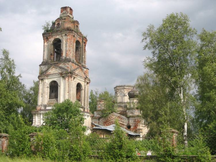 Правдино. Церковь Покрова Пресвятой Богородицы. фасады