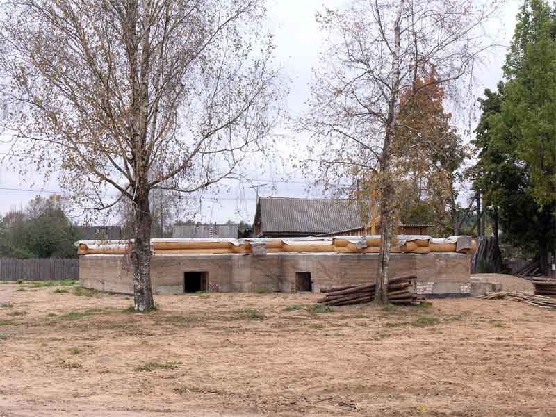 Церковь Исаакия Торопецкого, Старая Торопа (Западнодвинский район, Тверская область). документальные фотографии, Строительство нового храма в центре посёлка