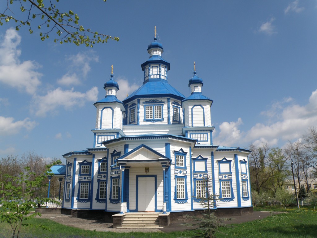 Церковь Рождества Пресвятой Богородицы, Лысогорская (Георгиевский район и г. Георгиевск, Ставропольский край). фасады