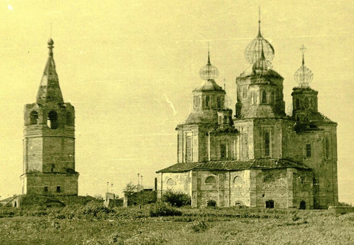 Собор Воскресения Христова, Старочеркасская (Аксайский район, Ростовская область). архивная фотография, Воскресенский войсковой собор. Фото 1948 г. С сайта: Pastvu.com