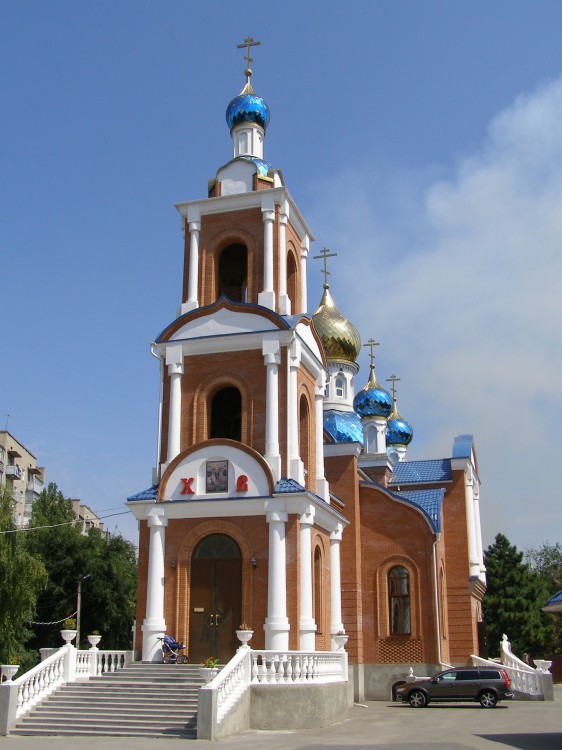 Азов. Церковь Азовской иконы Божией Матери. общий вид в ландшафте, Вид с юго-запада