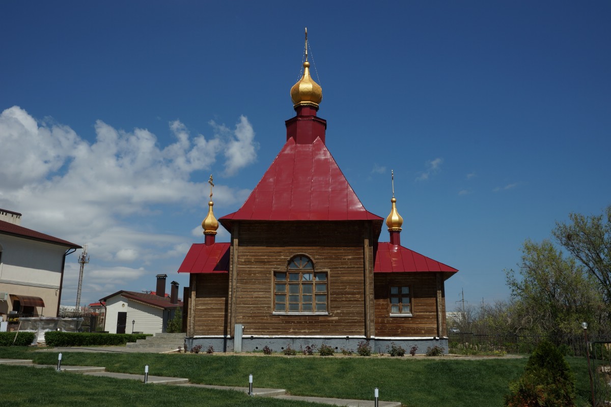 Церковь Георгия Победоносца, Элиста (Элиста, город, Республика Калмыкия). фасады