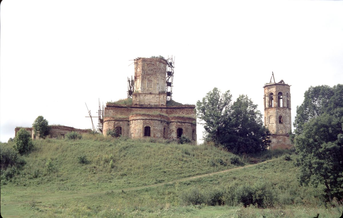 фасады. Собор Воскресения Христова, Буреги (Старорусский район, Новгородская область)