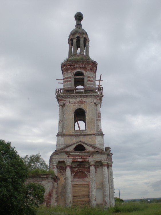 Церковь Троицы Живоначальной (Михаила Архангела), Кузнецово (Рамешковский район, Тверская область). архитектурные детали