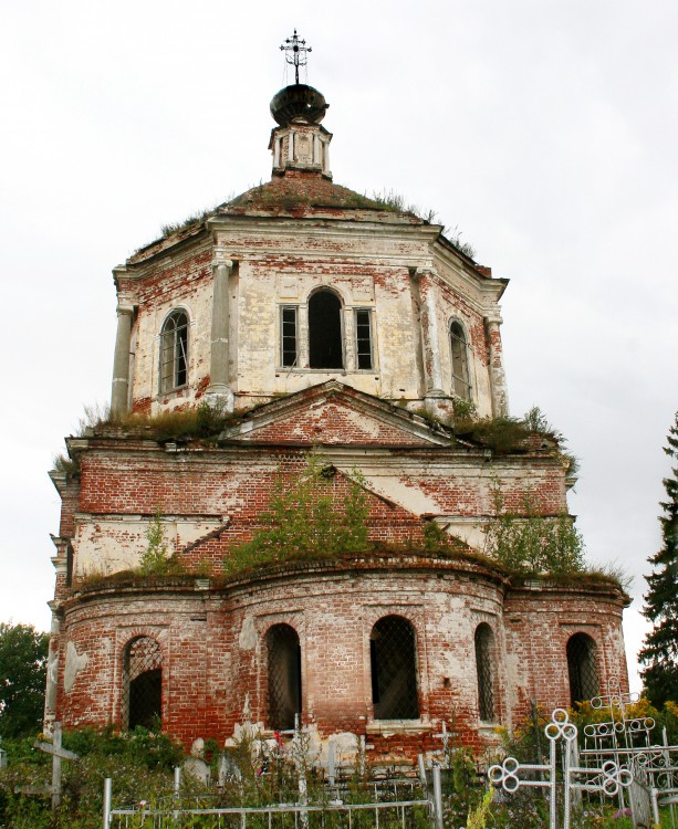 Церковь Троицы Живоначальной (Михаила Архангела), Кузнецово (Рамешковский район, Тверская область). фасады