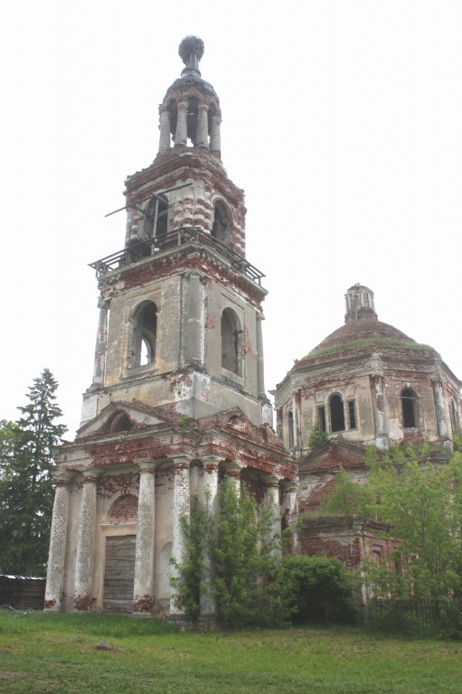 Церковь Троицы Живоначальной (Михаила Архангела), Кузнецово (Рамешковский район, Тверская область). фасады