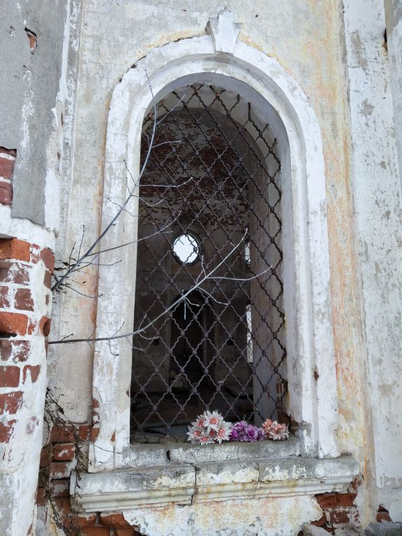 Церковь Троицы Живоначальной (Михаила Архангела), Кузнецово (Рамешковский район, Тверская область). архитектурные детали