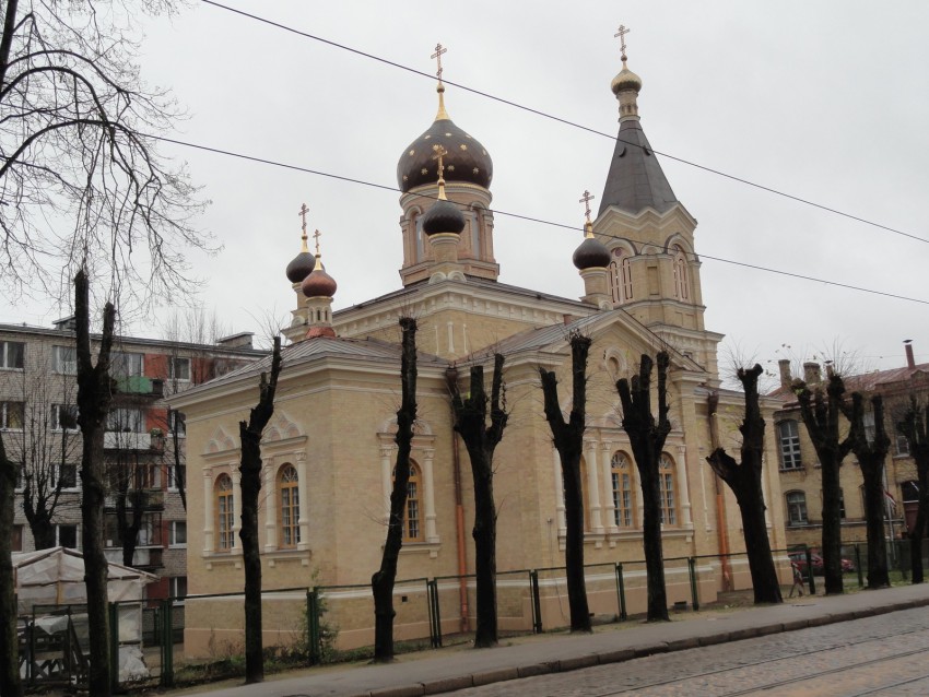 Рига. Церковь Михаила Архангела. фасады