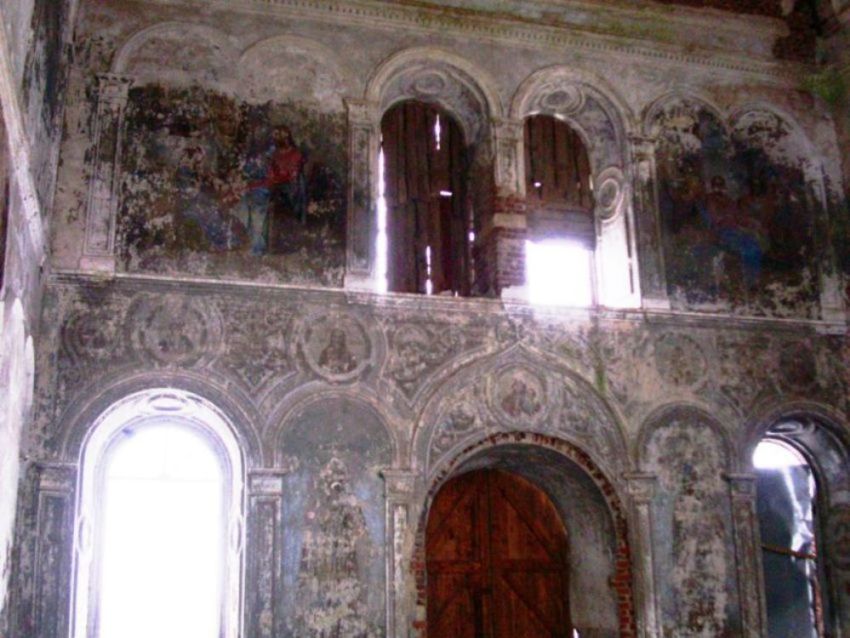 Церковь Покрова Пресвятой Богородицы, Нововасильевское (Лотошинский городской округ, Московская область). интерьер и убранство, фрагмент внутренней северной стены основного объема