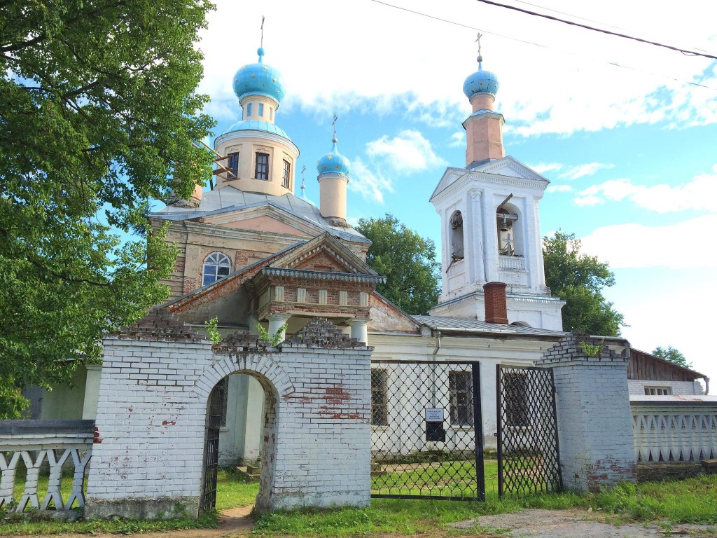 Покровское (Шестаковская с/а). Церковь Покрова Пресвятой Богородицы. фасады