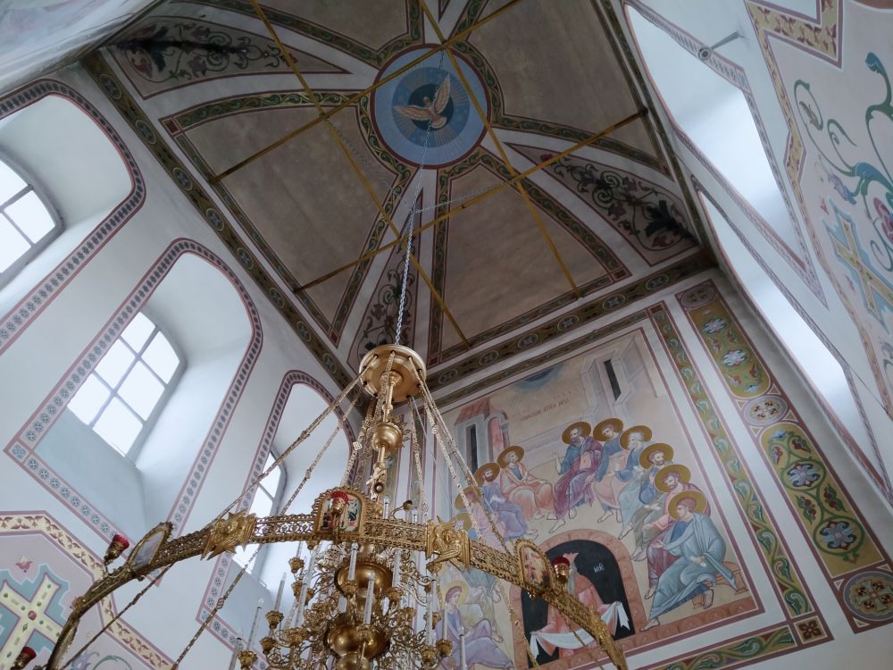 Церковь Сошествия Святого Духа, Козельск (Козельский район, Калужская область). интерьер и убранство, интерьер основного объёма