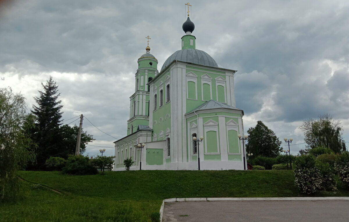 Церковь Сошествия Святого Духа, Козельск (Козельский район, Калужская область). фасады