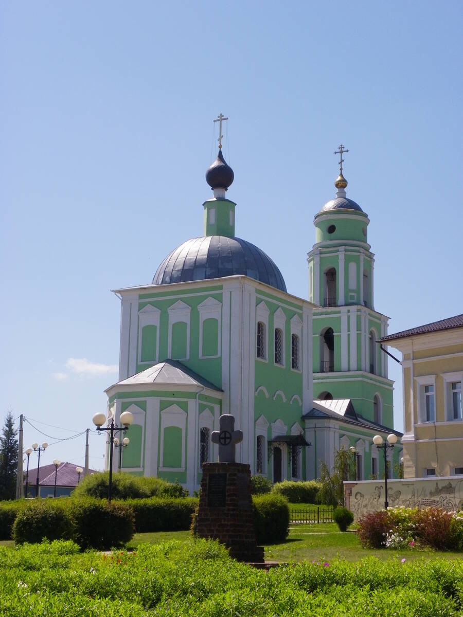 Церковь Сошествия Святого Духа, Козельск (Козельский район, Калужская область). фасады