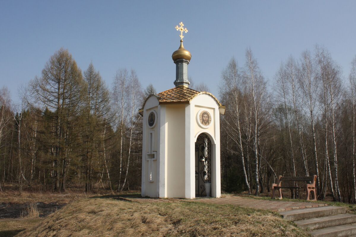 Часовня Олега Брянского, Хотенка (Козельский район, Калужская область). фасады