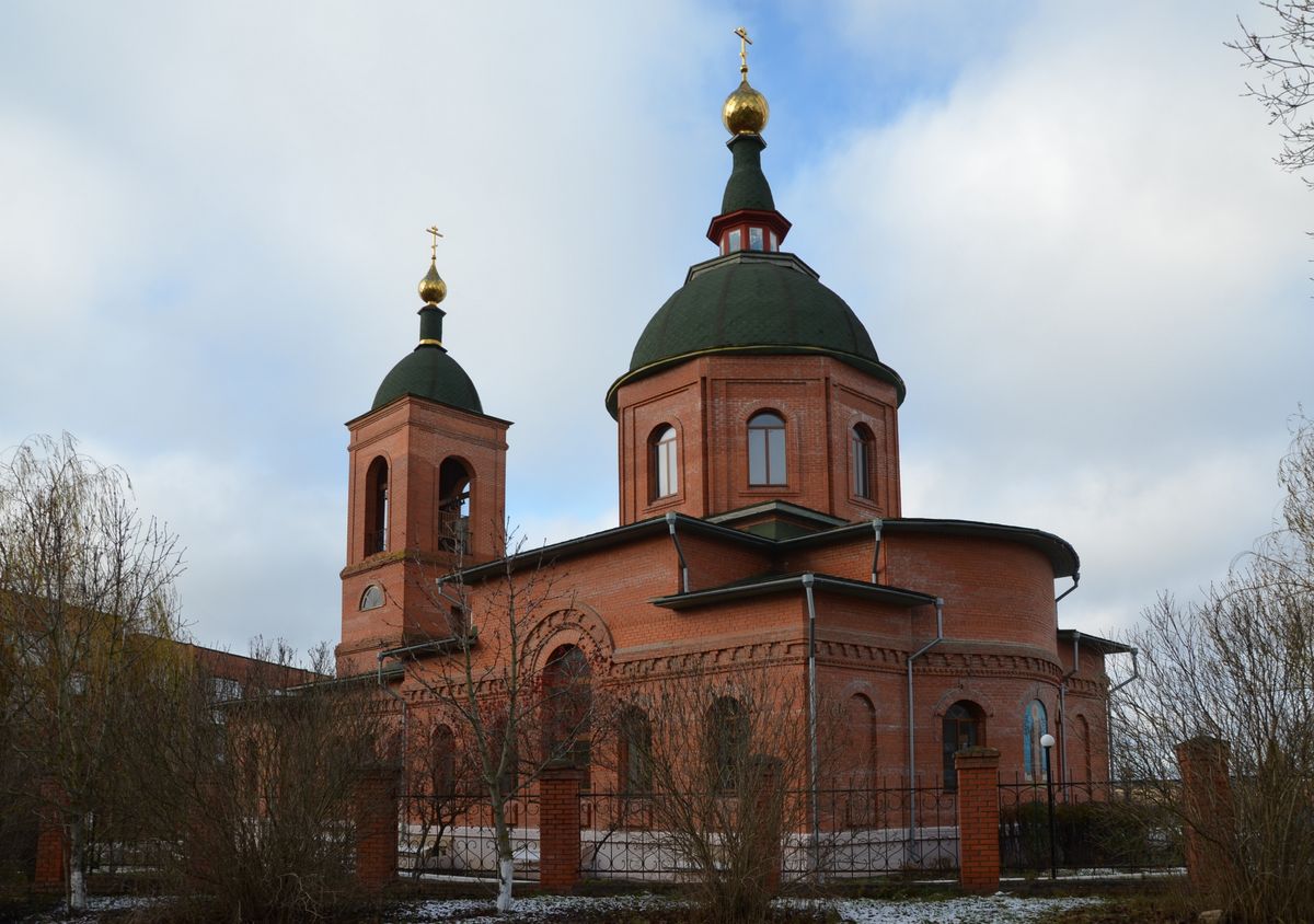 Церковь Серафима Саровского, Воротынск, посёлок (Бабынинский район, Калужская область). фасады