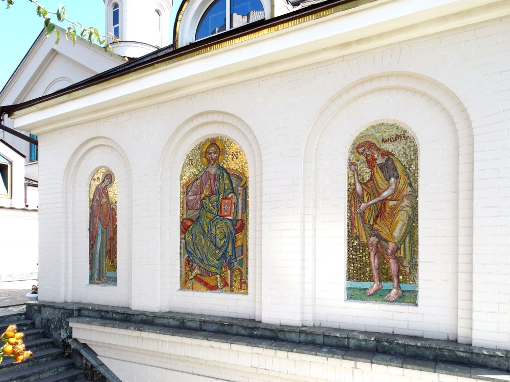 Церковь Сергия Радонежского, Волгоград (Волгоград, город, Волгоградская область). архитектурные детали, Настенная мозаика