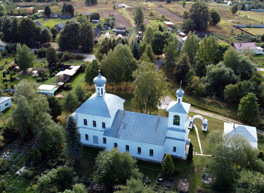 Тархово. Церковь Вознесения Господня. общий вид в ландшафте