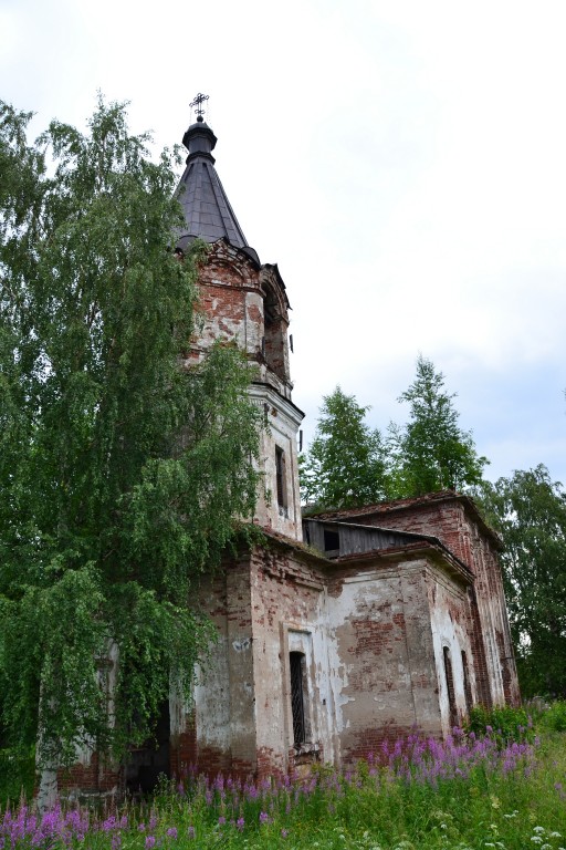 Шустручей (Кипрушино ). Церковь Казанской иконы Божией Матери. фасады