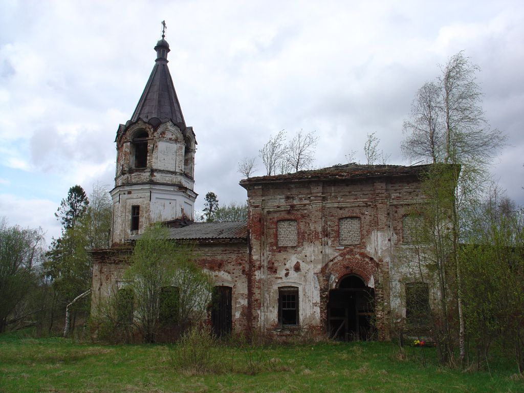 Церковь Казанской иконы Божией Матери, Шустручей (Кипрушино ) (Подпорожский район, Ленинградская область). фасады