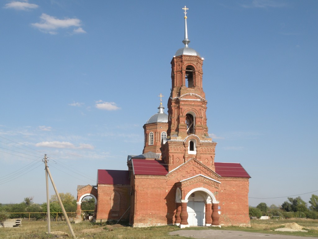 Церковь Космы и Дамиана, Осетровка (Верхнемамонский район, Воронежская область). фасады