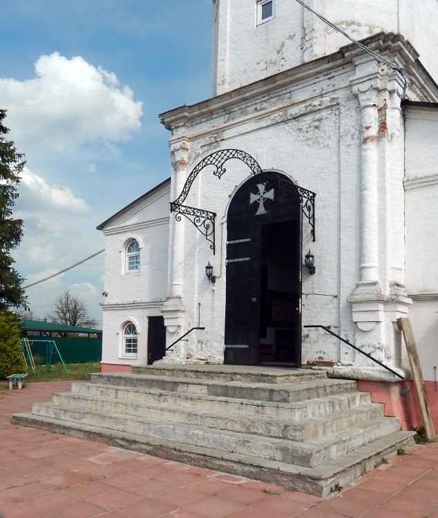 Церковь Николая Чудотворца, Амельфино (Волоколамский городской округ, Московская область). архитектурные детали