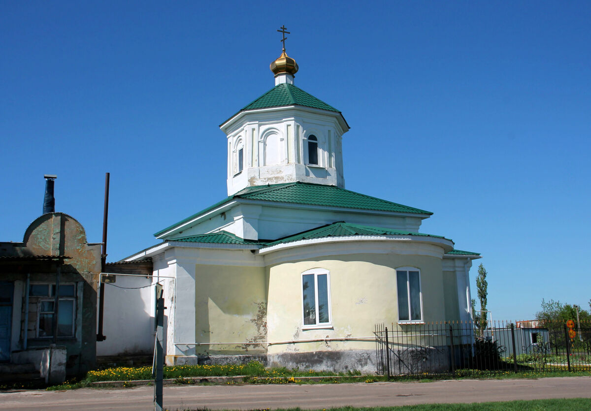 Церковь Троицы Живоначальной, Сончино (Каменский район, Воронежская область). фасады