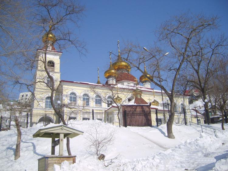 Старый Успенский собор Владивостока